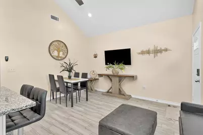 286 Westchase, Montgomery, TX 77316 - Photo 5