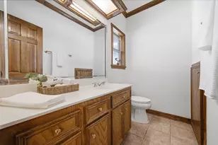 2516 Woodcreek Dr, Pearland, TX 77581 - Photo 21