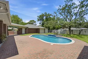 2516 Woodcreek Dr, Pearland, TX 77581 - Photo 37