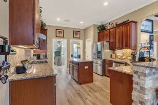 6126 Southwell Ln, League City, TX 77573 - Photo 5
