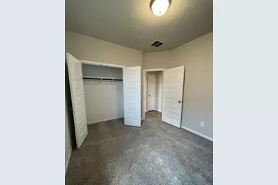 7052 Silverleaf Oak Street, Conroe, TX 77304 - Photo 17