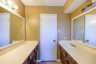 1003 Suwanee Ln, Houston, TX 77090 - Photo 37