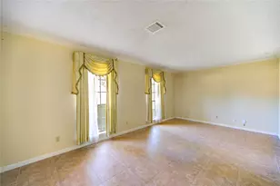 1003 Suwanee Ln, Houston, TX 77090 - Photo 11