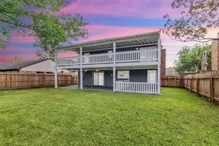 15830 Pipers View Dr, Houston, TX 77598 - Photo 25