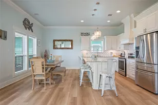 982 S Redfish, Crystal Beach, TX 77650 - Photo 19