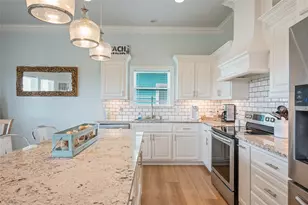 982 S Redfish, Crystal Beach, TX 77650 - Photo 23