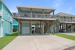982 S Redfish, Crystal Beach, TX 77650 - Photo 3