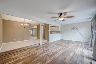 11605 Southlake Dr, Houston, TX 77077 - Photo 23