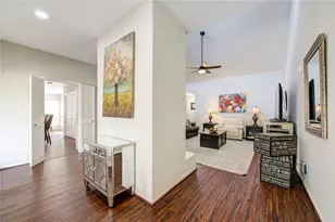 12147 Ella Lee Ln, Houston, TX 77077 - Photo 7