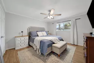 4402 Fallbrook Dr, Houston, TX 77018 - Photo 19