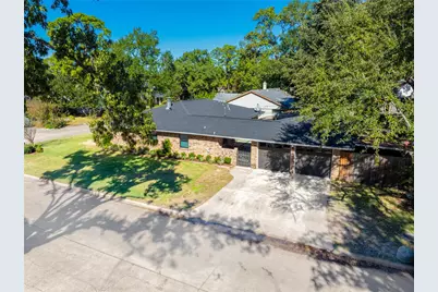 4402 Fallbrook Drive, Houston, TX 77018 - Photo 5