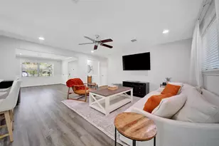 4402 Fallbrook Dr, Houston, TX 77018 - Photo 13