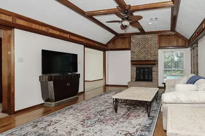 62 Huntsmans Horn Circle, The Woodlands, TX 77380 - Photo 5