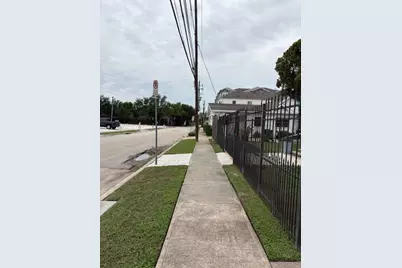5102 Center Street, Houston, TX 77007 - Photo 5