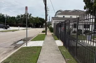5102 Center St, Houston, TX 77007 - Photo 5