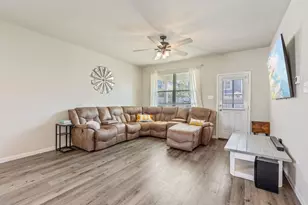 2221 Raider Dr, Conroe, TX 77301 - Photo 17