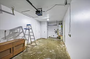 4811 Hannas Reef Dr, Bacliff, TX 77518 - Photo 21