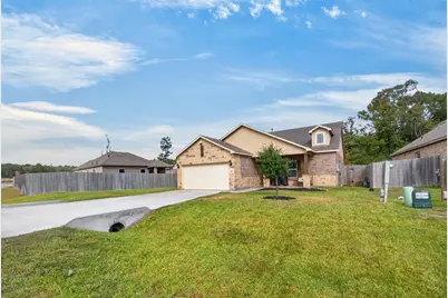15015 Meadow Glen N, Conroe, TX 77306 - Photo 47