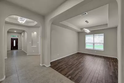 1938 Honey Laurel Drive, Conroe, TX 77304 - Photo 9