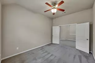 1938 Honey Laurel Dr, Conroe, TX 77304 - Photo 7