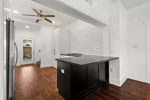 1210 Hawthorne St, Houston, TX 77006 - Photo 13
