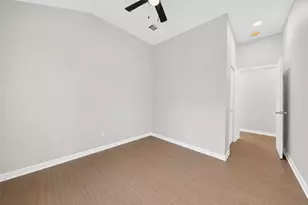 874 Green Meadow Ln, Houston, TX 77091 - Photo 31