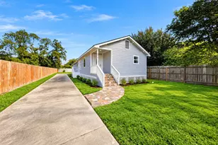 874 Green Meadow Ln, Houston, TX 77091 - Photo 7