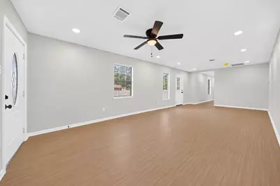 874 Green Meadow Lane, Houston, TX 77091 - Photo 19