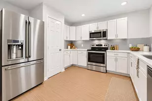 874 Green Meadow Ln, Houston, TX 77091 - Photo 11
