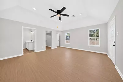 874 Green Meadow Lane, Houston, TX 77091 - Photo 33