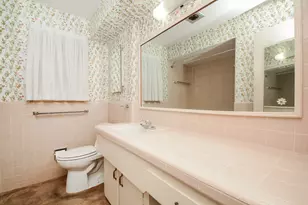 10162 Eddystone Dr, Houston, TX 77043 - Photo 19