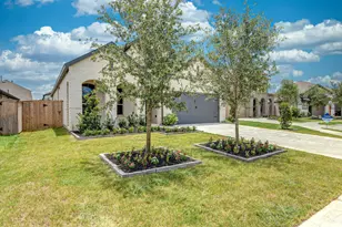 30723 Green Acres Ct, Fulshear, TX 77423 - Photo 3