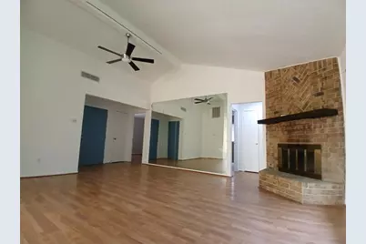 1126 E Brompton Drive, Pearland, TX 77584 - Photo 9