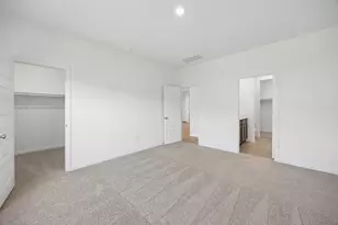 13807 Lago Vis Dr, Iowa Colony, TX 77583 - Photo 11