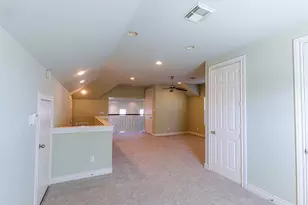 1314 Sherwood Springs Ln, Houston, TX 77043 - Photo 35