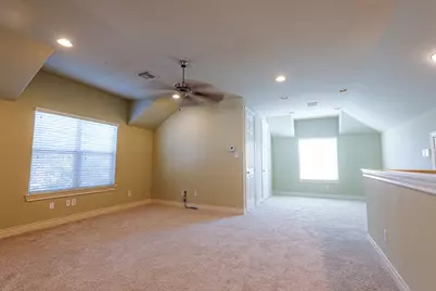 1314 Sherwood Springs Lane, Houston, TX 77043 - Photo 33