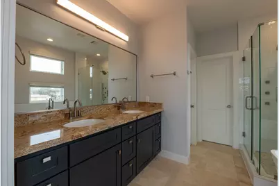 1318 Reinerman Street, Houston, TX 77007 - Photo 27