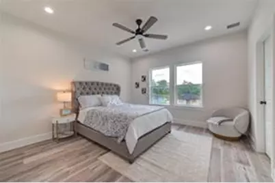 892 Paul Quinn Street, Houston, TX 77091 - Photo 15