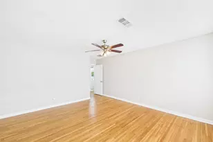 825 Grove St, Deer Park, TX 77536 - Photo 23