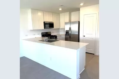 6151 Sunburst Scarlett Street, Katy, TX 77493 - Photo 3