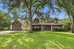 221 Montwood, Seguin, TX 78155 - Photo 37
