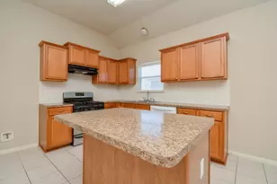 4310 S Vineyard Mdw Ln, Katy, TX 77449 - Photo 13