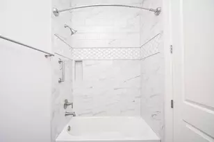 949 Dunleigh Meadows Ln, Houston, TX 77055 - Photo 33