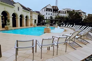 949 Dunleigh Meadows Ln, Houston, TX 77055 - Photo 9