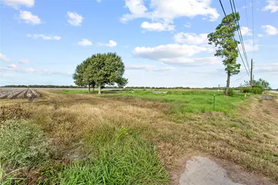 4426 Gerken Road, Rosenberg, TX 77471 - Photo 9