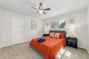 563 Landfall Ln, Conroe, TX 77302 - Photo 17