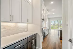 1715 Cathedral Bend Drive, Missouri City, TX 77459 - Photo 9