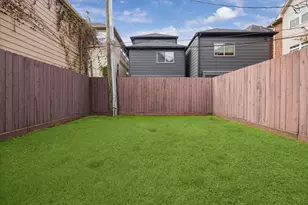 1012 Stanford St, Houston, TX 77019 - Photo 9