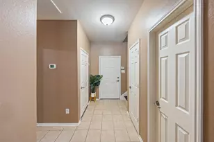 1700 Chestnut Glen Ct, Conroe, TX 77301 - Photo 5