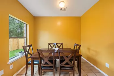 1700 Chestnut Glen Court, Conroe, TX 77301 - Photo 15